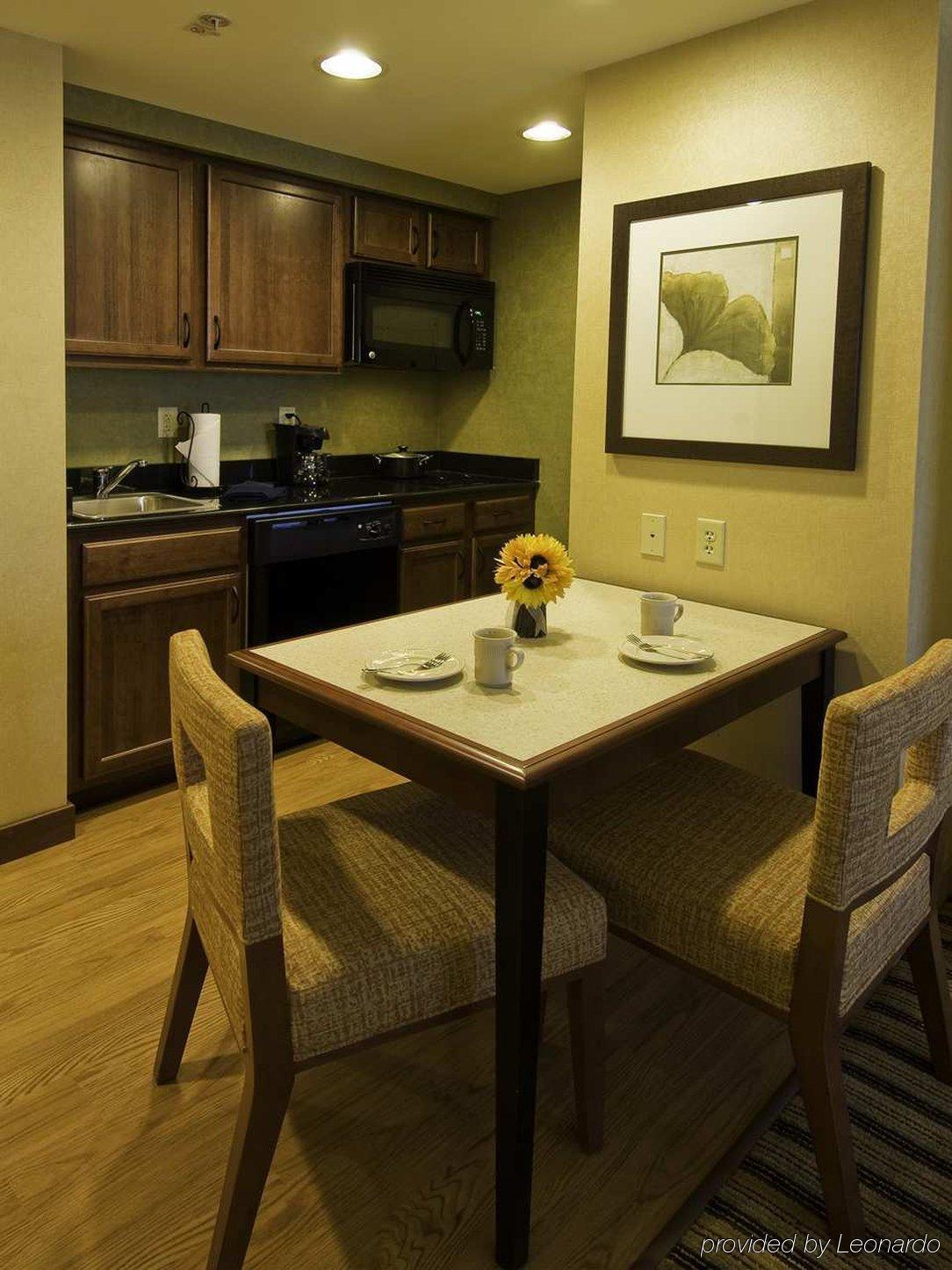 Homewood Suites By Hilton Cleveland-Beachwood Habitación foto